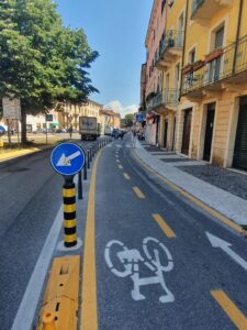 Tratto di pista ciclabile tra Porta Palio e via Roma