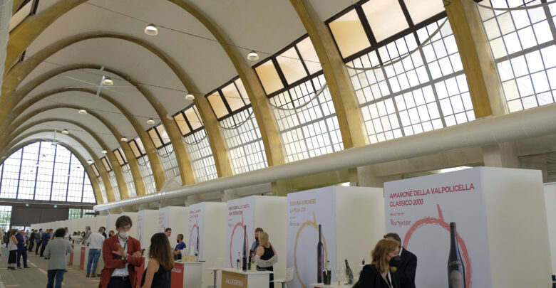 Un'immagine di OperaWine2021 a Veronafiere
